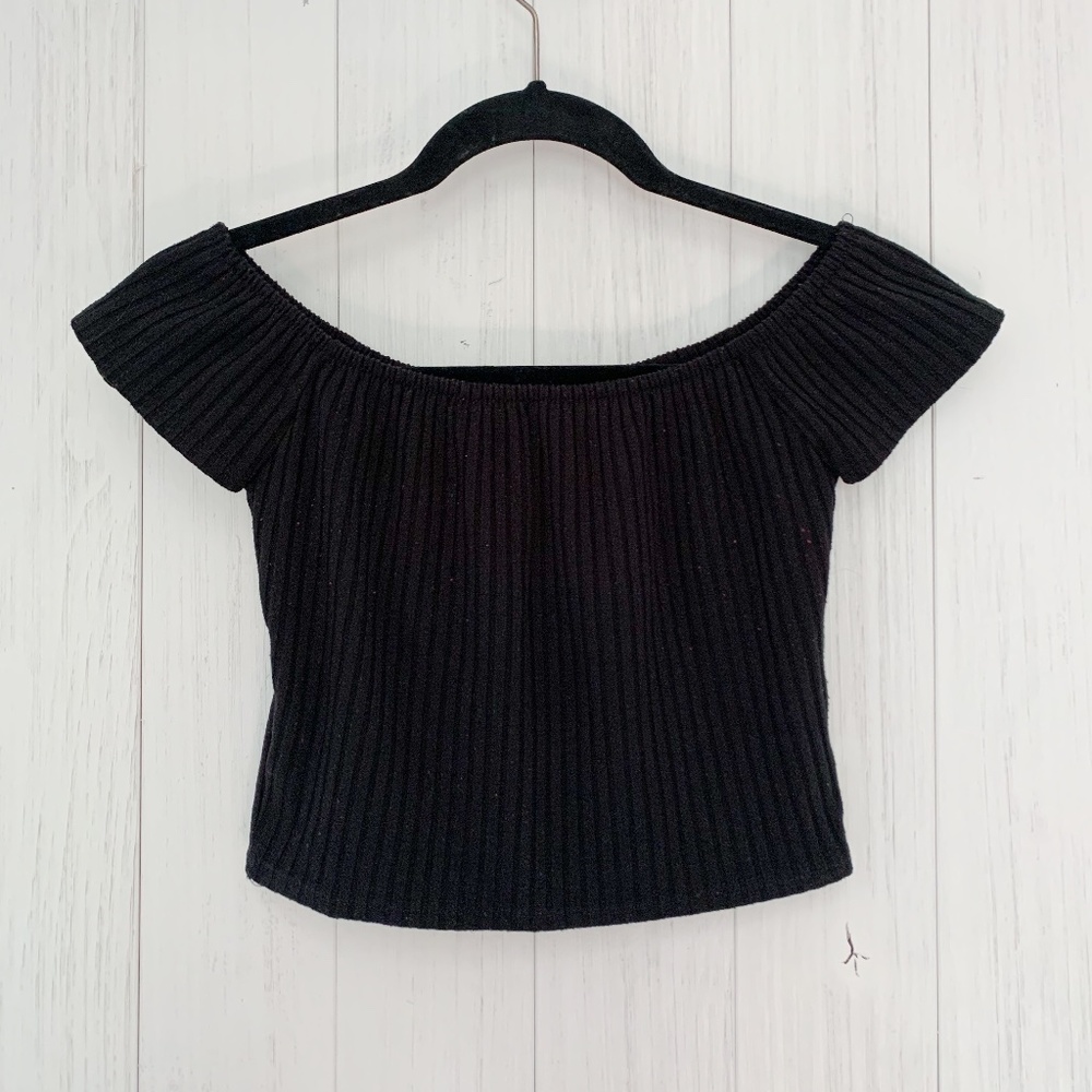 black, classic, off-the-shoulder crop top